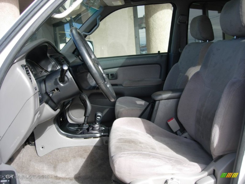 2002 4Runner SR5 4x4 - Natural White / Gray photo #10