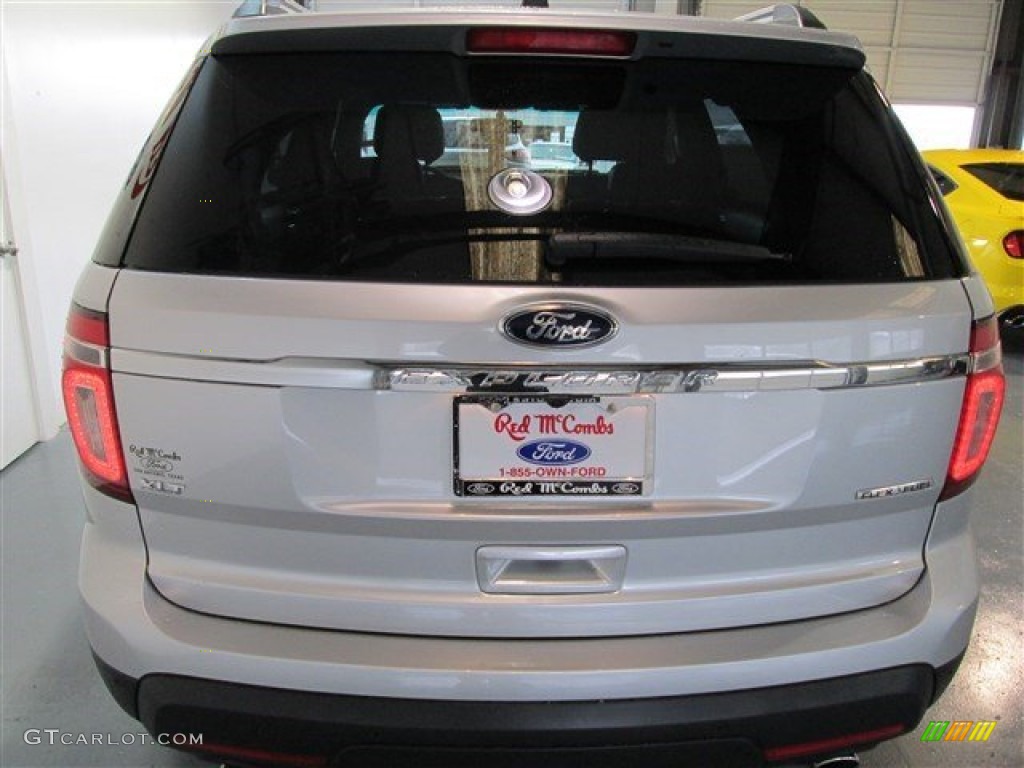 2015 Explorer XLT - Ingot Silver / Medium Light Stone photo #5