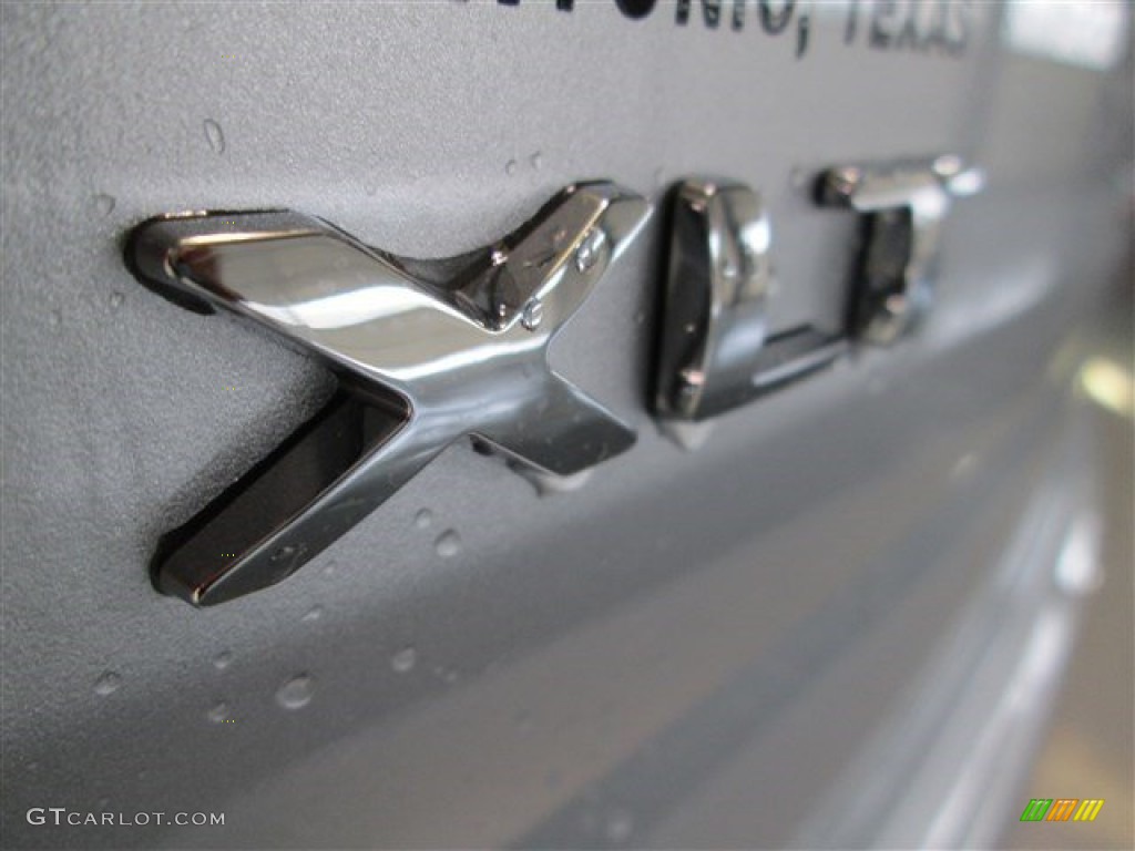 2015 Explorer XLT - Ingot Silver / Medium Light Stone photo #7