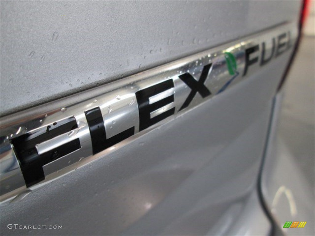 2015 Explorer XLT - Ingot Silver / Medium Light Stone photo #8