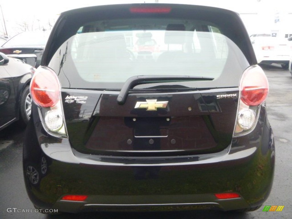2015 Spark LT - Black / Silver/Silver photo #4