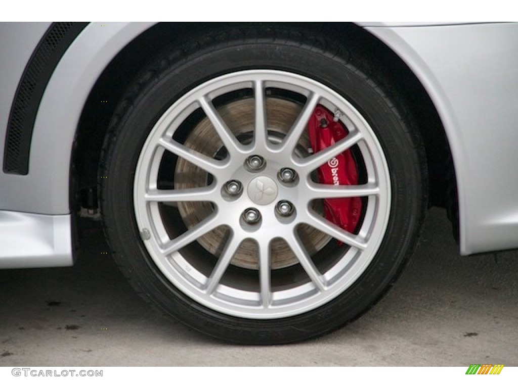 2013 Mitsubishi Lancer Evolution GSR Wheel Photos