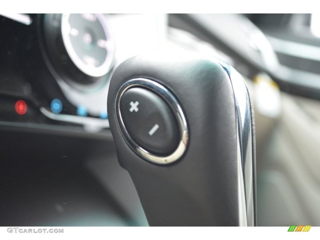 2015 Explorer Limited - Magnetic / Medium Light Stone photo #23
