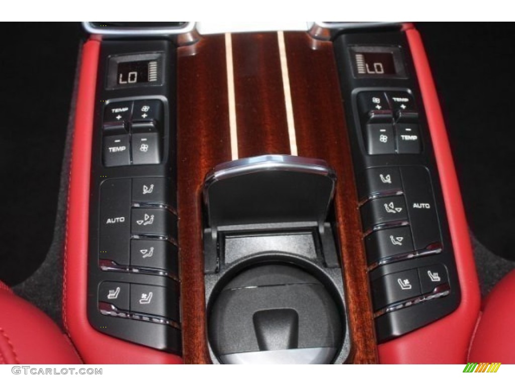 2014 Porsche Panamera Turbo Executive Controls Photo #99579500