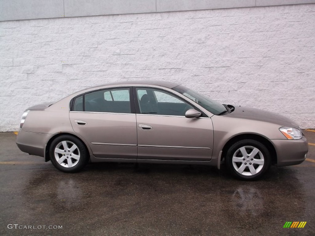 2004 Altima 2.5 S - Polished Pewter / Charcoal photo #2