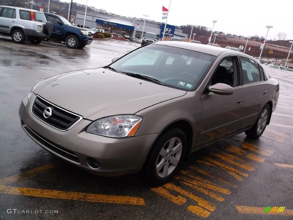 2004 Altima 2.5 S - Polished Pewter / Charcoal photo #5
