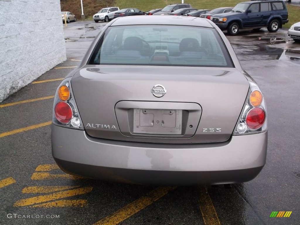 2004 Altima 2.5 S - Polished Pewter / Charcoal photo #7