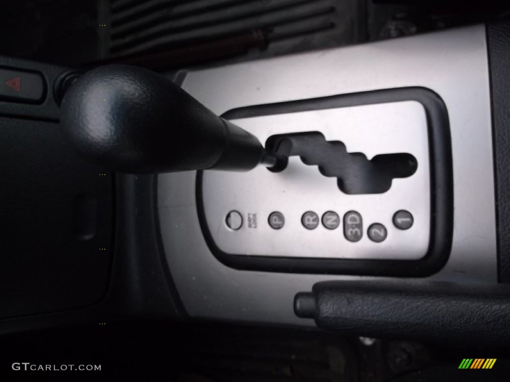 2004 Altima 2.5 S - Polished Pewter / Charcoal photo #14