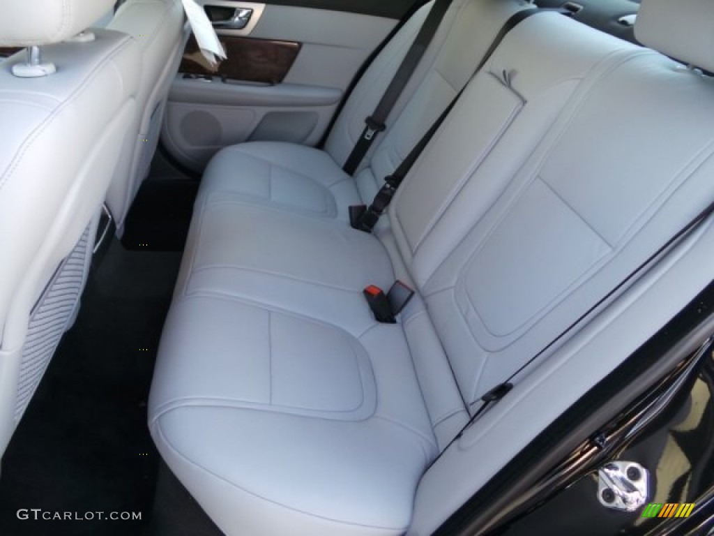 Dove/Warm Charcoal Interior 2015 Jaguar XF 2.0T Premium Photo #99587227
