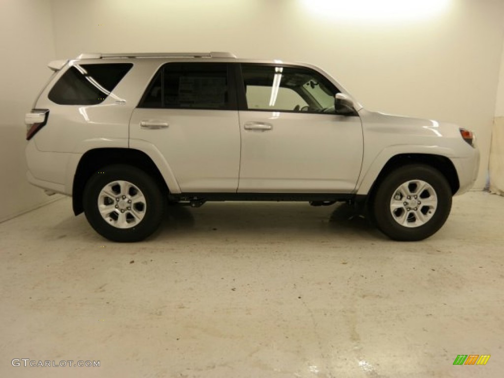 2015 4Runner SR5 Premium - Classic Silver Metallic / Black photo #1