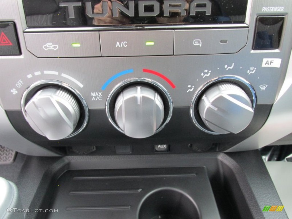 2015 Toyota Tundra SR5 Double Cab Controls Photo #99590419