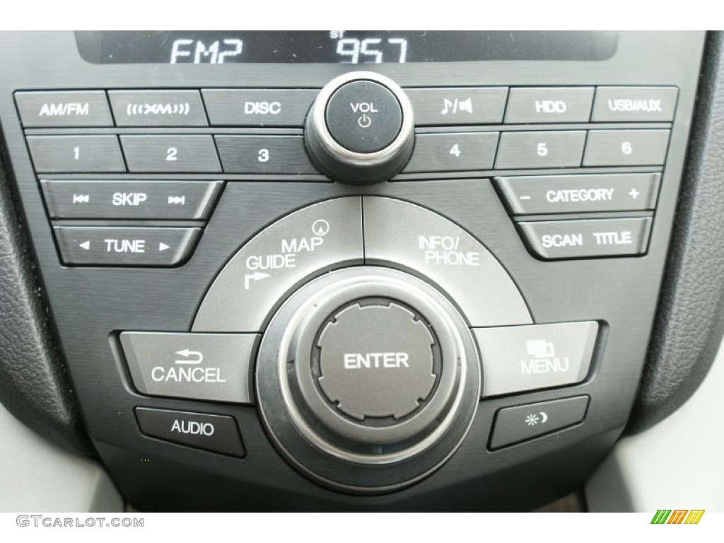 2013 Acura ZDX SH-AWD Controls Photos