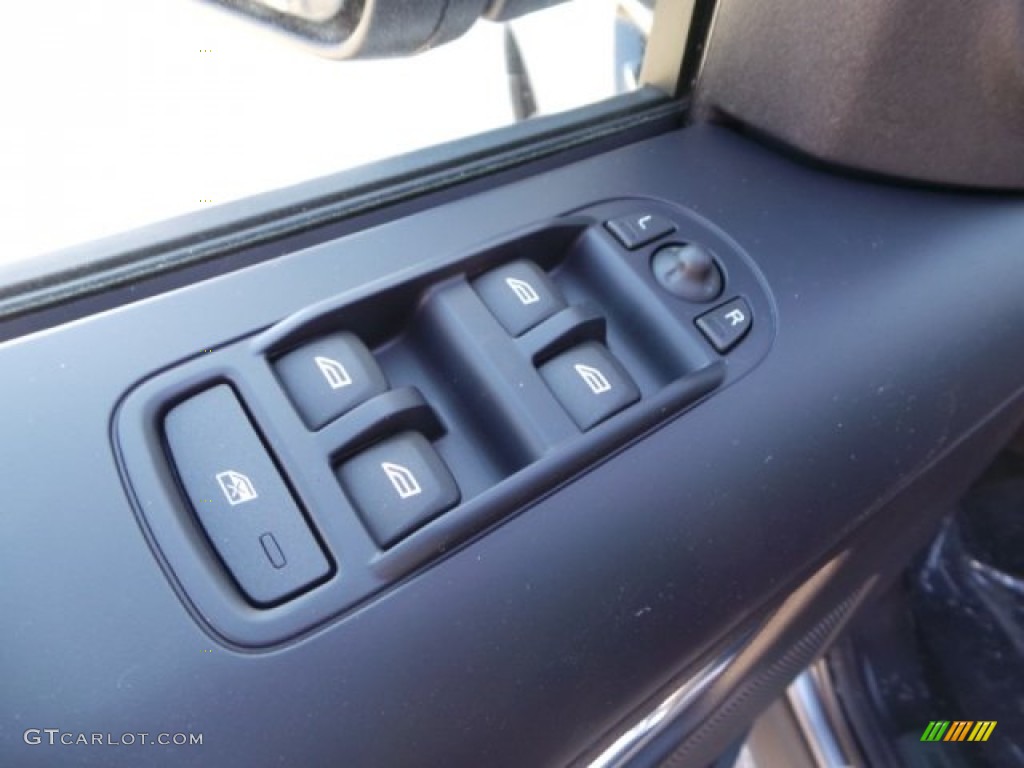 2015 LR2  - Orkney Grey Metallic / Ebony photo #11