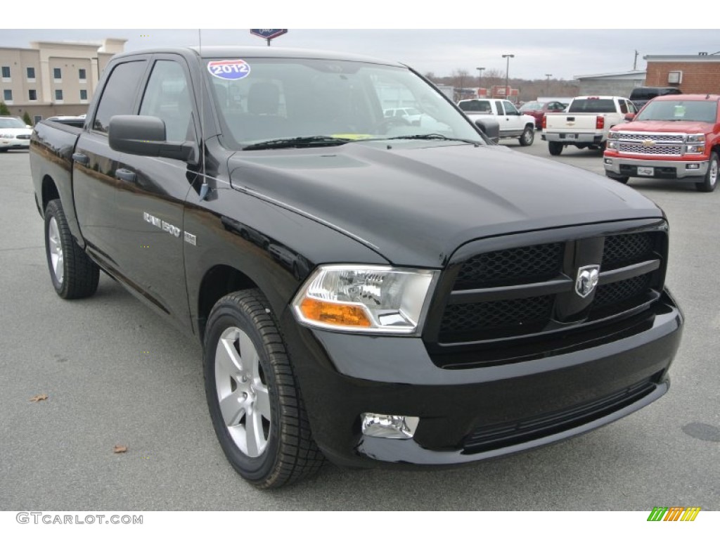 Black Dodge Ram 1500