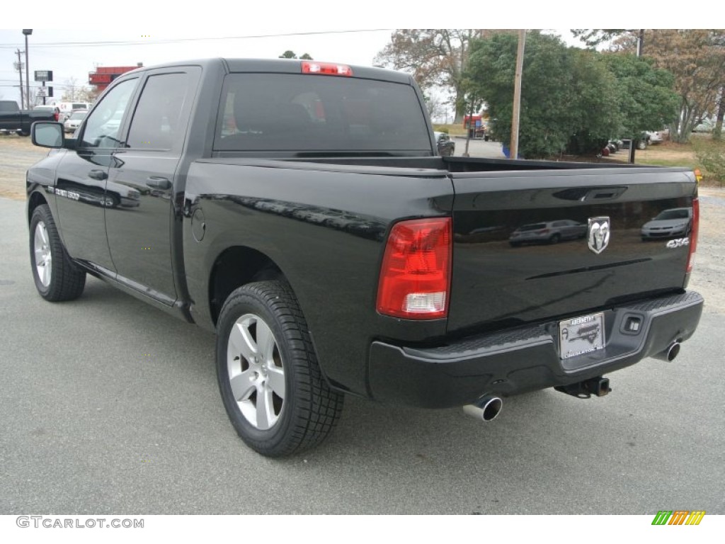 2012 Ram 1500 ST Crew Cab 4x4 - Black / Dark Slate Gray/Medium Graystone photo #4