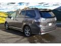 2015 Predawn Gray Mica Toyota Sienna SE  photo #3