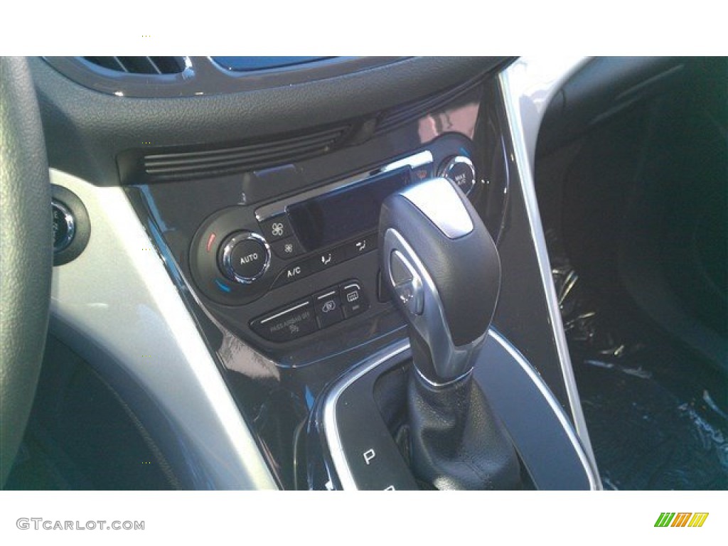 2015 C-Max Energi - Magnetic Metallic / Charcoal Black photo #17
