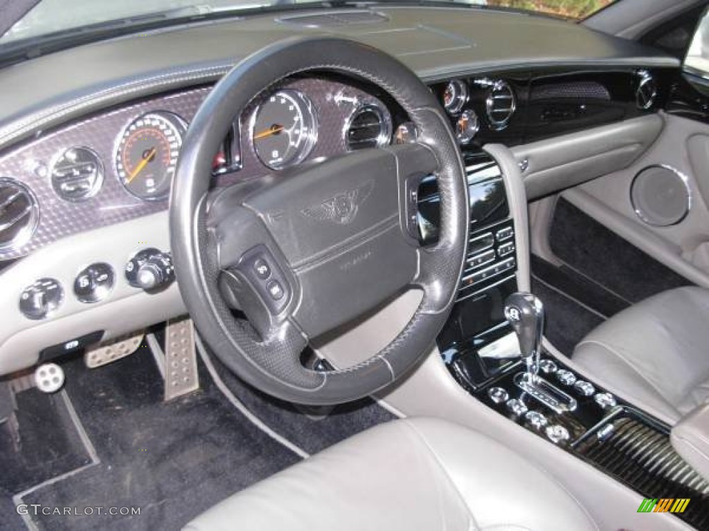 2005 Bentley Arnage T Dashboard Photos