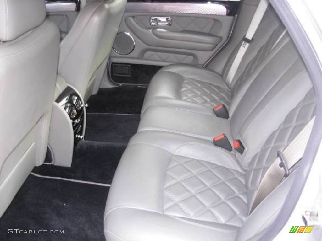 2005 Bentley Arnage T Rear Seat Photos