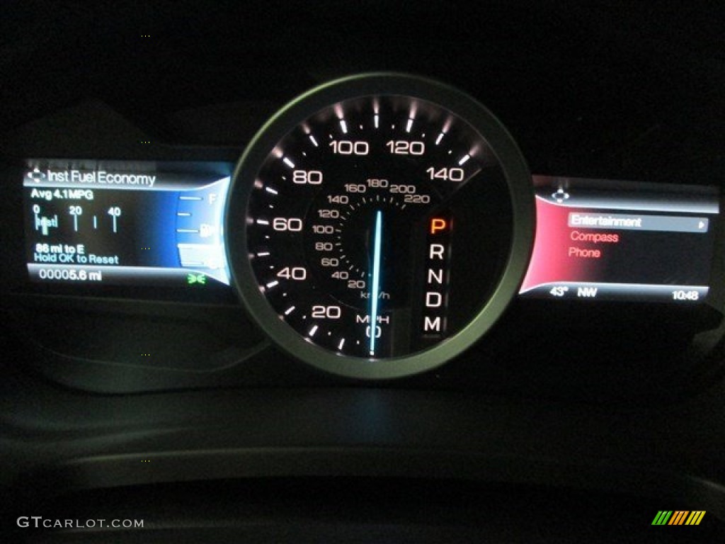 2015 Explorer XLT - Oxford White / Medium Light Stone photo #20