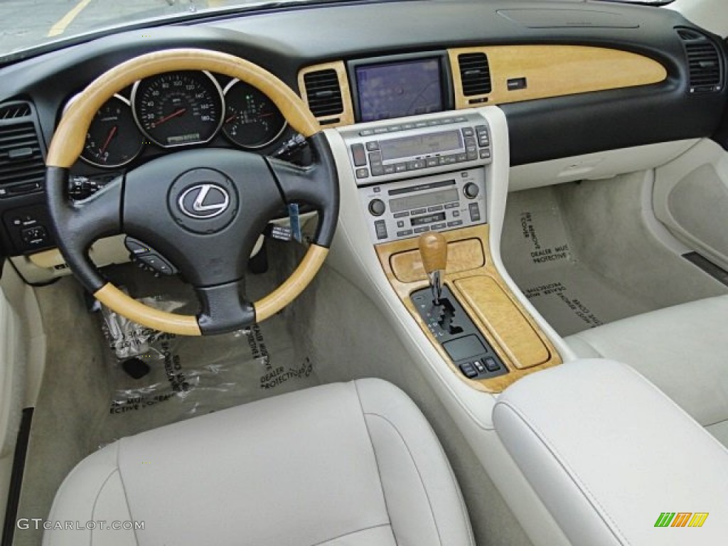 2004 SC 430 - Millennium Silver Metallic / Ecru photo #9