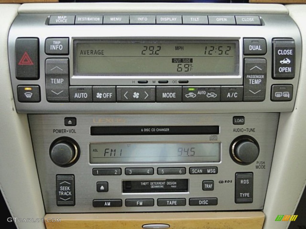 2004 SC 430 - Millennium Silver Metallic / Ecru photo #19