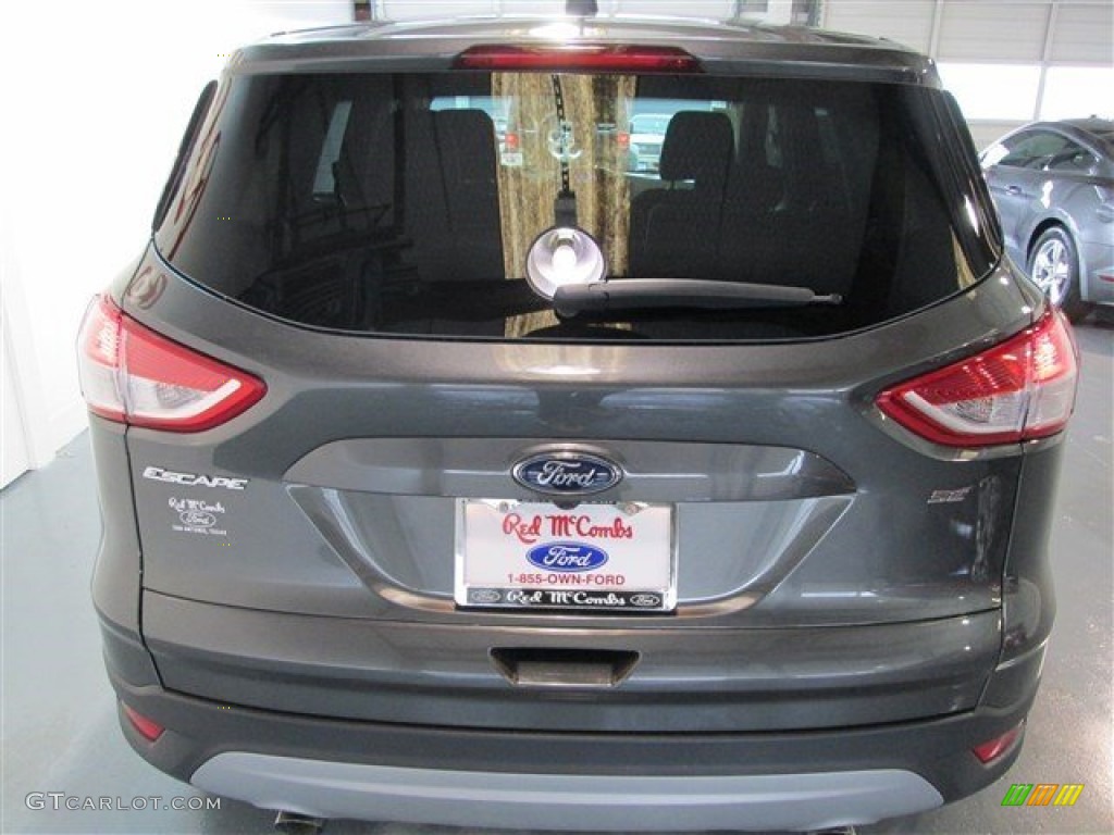 2015 Escape SE - Magnetic Metallic / Charcoal Black photo #5