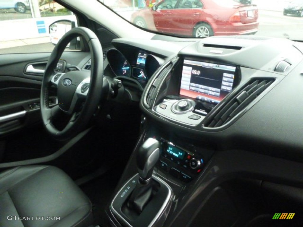 2014 Escape Titanium 2.0L EcoBoost 4WD - White Platinum / Charcoal Black photo #3