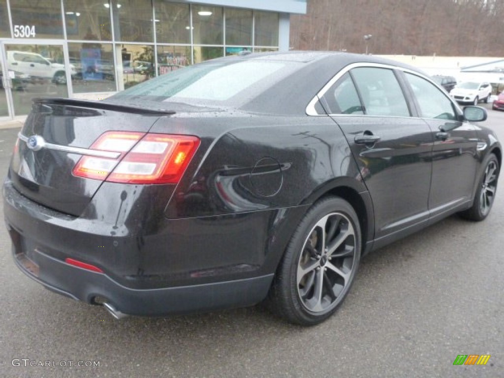 2014 Taurus Limited AWD - Tuxedo Black / Charcoal Black photo #6