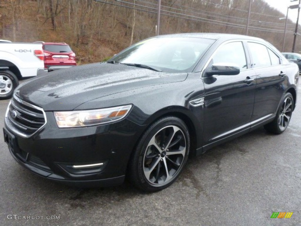 2014 Taurus Limited AWD - Tuxedo Black / Charcoal Black photo #10