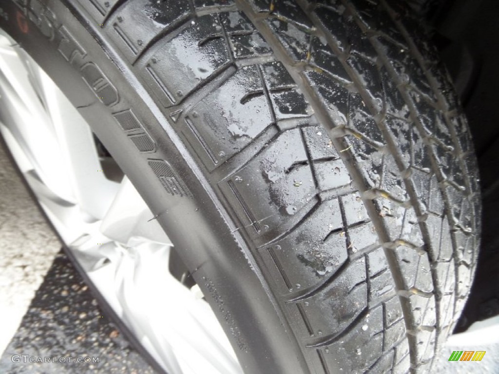 2014 IS 250 - Starfire Pearl / Light Gray photo #9