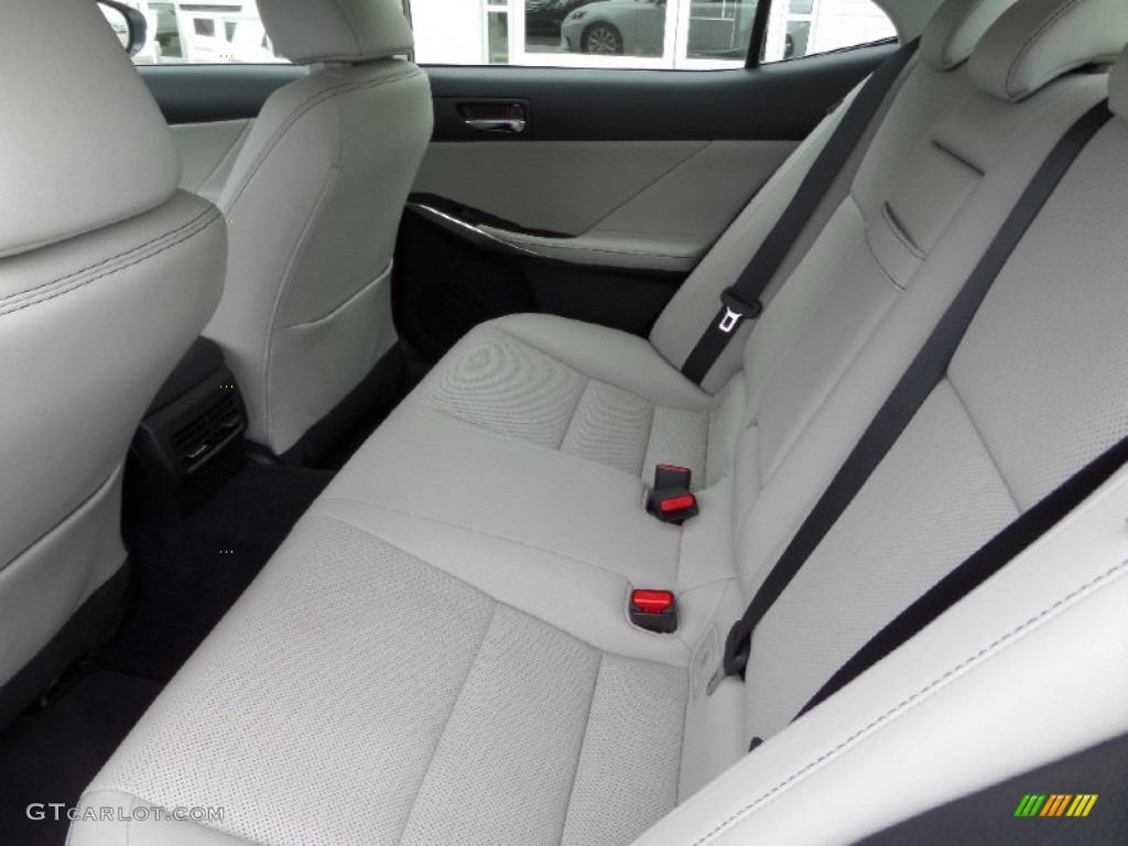 2014 IS 250 - Starfire Pearl / Light Gray photo #13