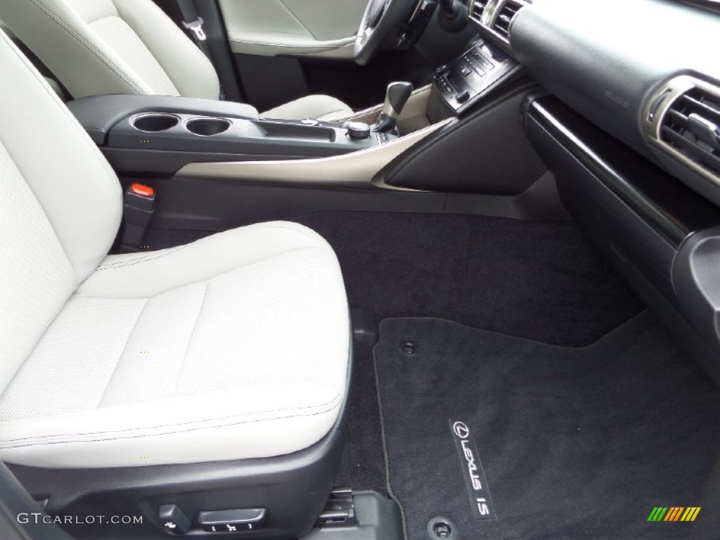 2014 IS 250 - Starfire Pearl / Light Gray photo #14