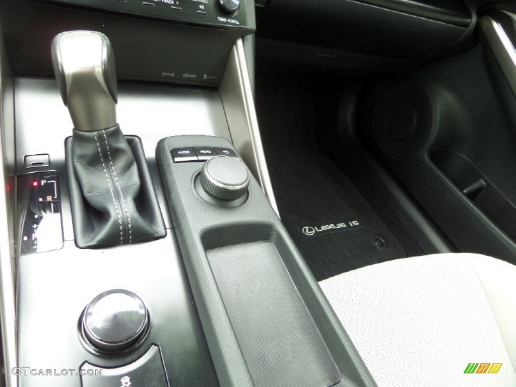 2014 IS 250 - Starfire Pearl / Light Gray photo #20