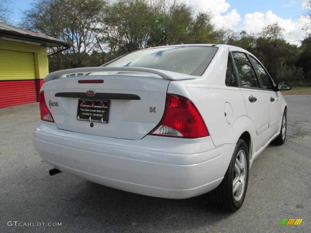 2003 Focus LX Sedan - Cloud 9 White / Medium Parchment photo #3