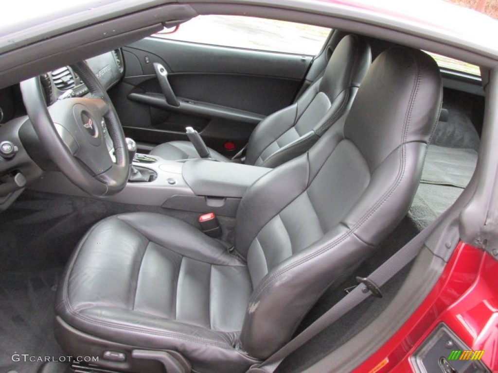2007 Chevrolet Corvette Coupe Front Seat Photo #99610728