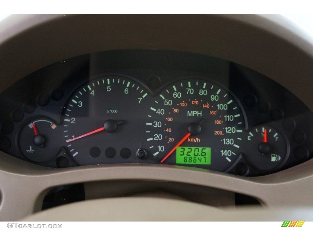 2006 Ford Focus ZX4 SES Sedan Gauges Photo #99614577