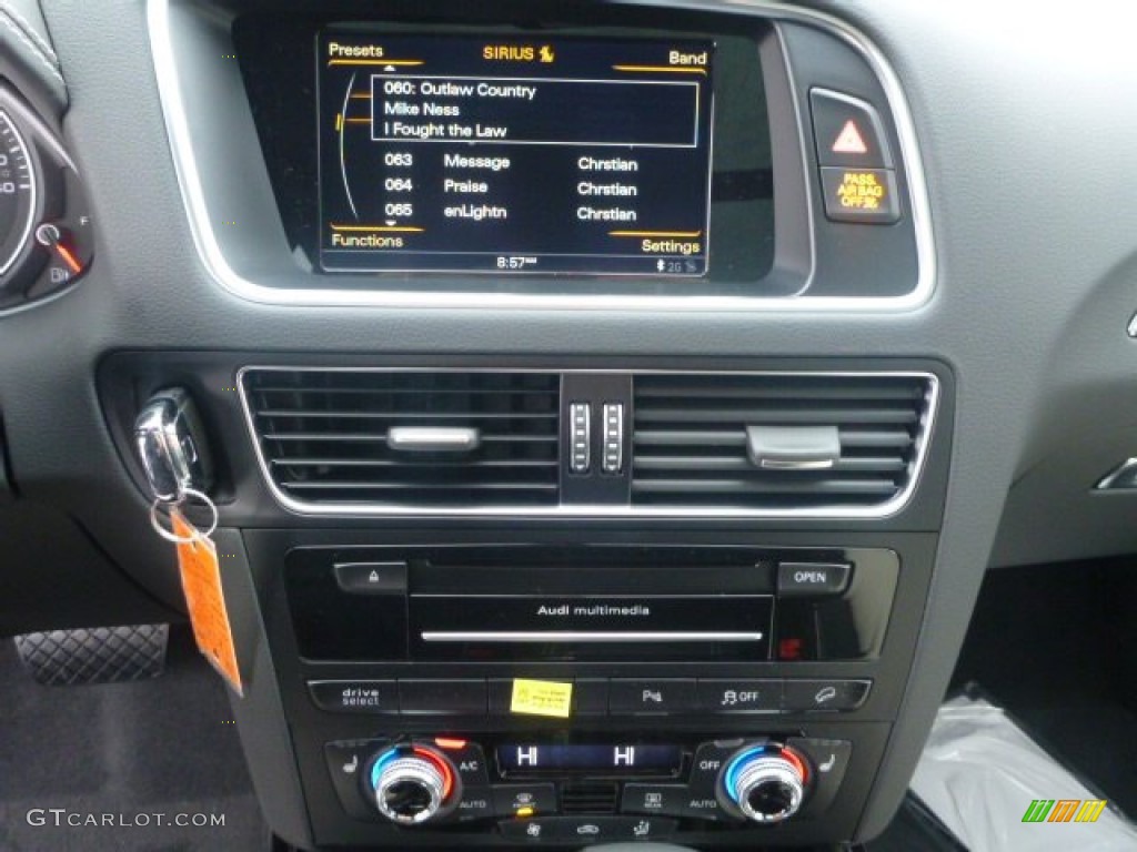 2015 Audi Q5 3.0 TDI Premium Plus quattro Controls Photo #99617248