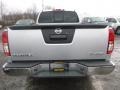 2015 Brilliant Silver Nissan Frontier SV King Cab 4x4  photo #4