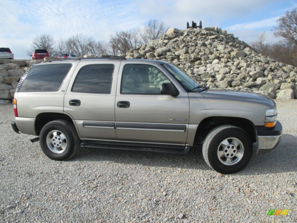 2002 Tahoe LS 4x4 - Light Pewter Metallic / Tan/Neutral photo #27