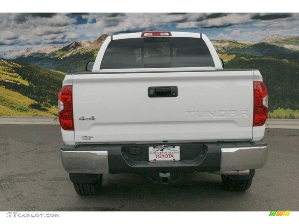 2015 Tundra SR5 Double Cab 4x4 - Super White / Sand Beige photo #4