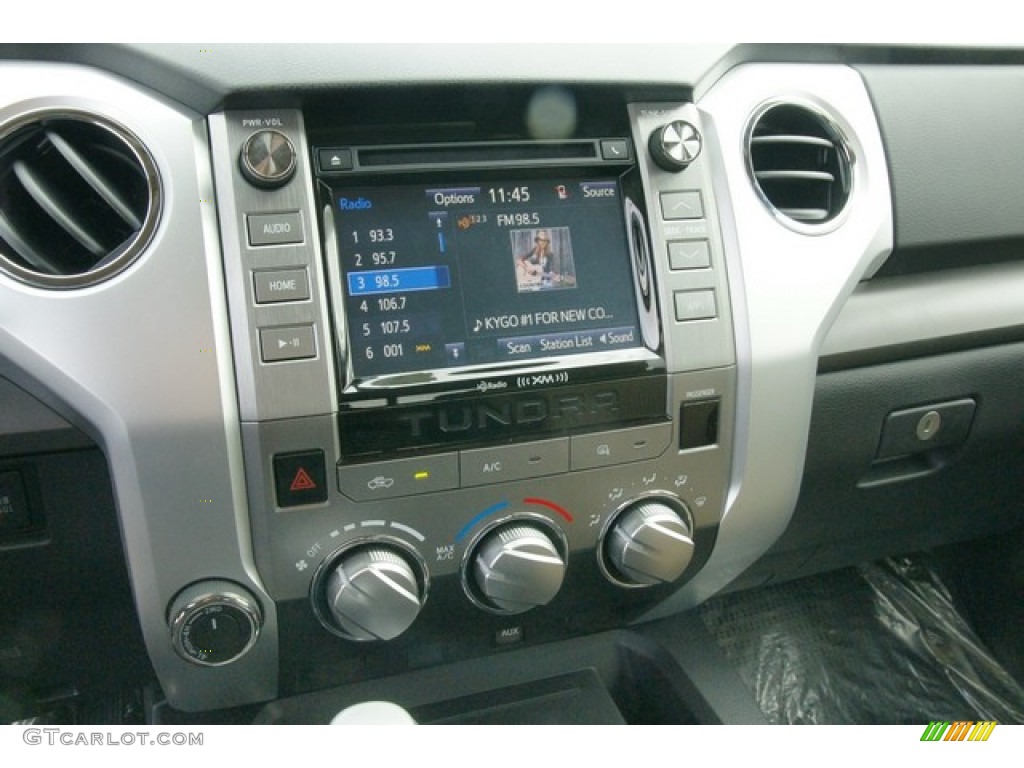 2015 Toyota Tundra SR5 Double Cab 4x4 Controls Photo #99623364