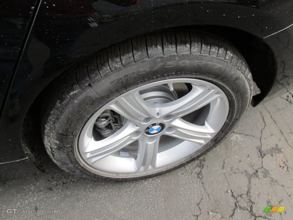 2015 3 Series 320i xDrive Sedan - Jet Black / Black photo #4