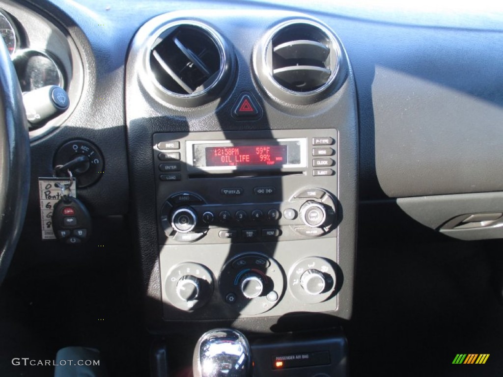 2007 G6 GT Sedan - Emerald Green Metallic / Ebony photo #14