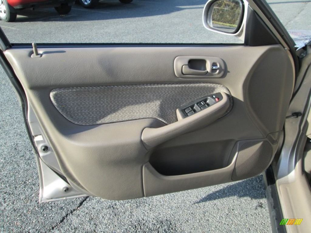 2000 Civic EX Sedan - Titanium Metallic / Beige photo #12