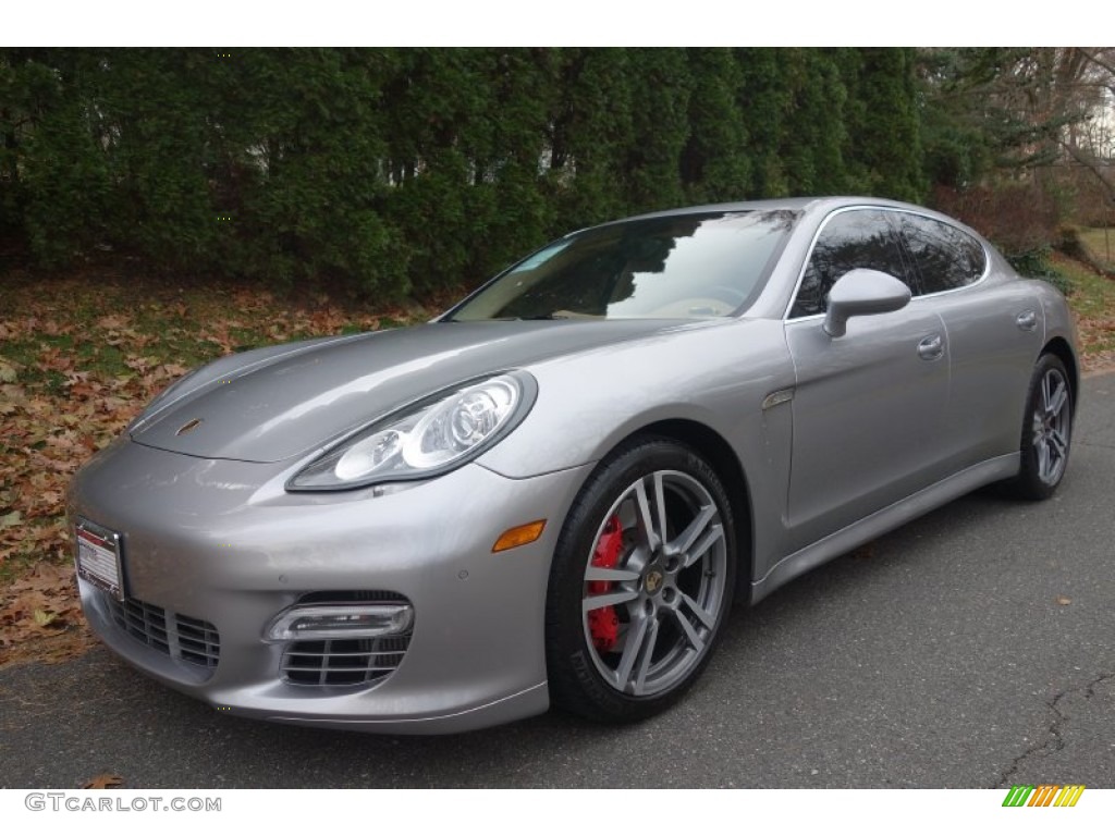 2010 Porsche Panamera Turbo Exterior Photos