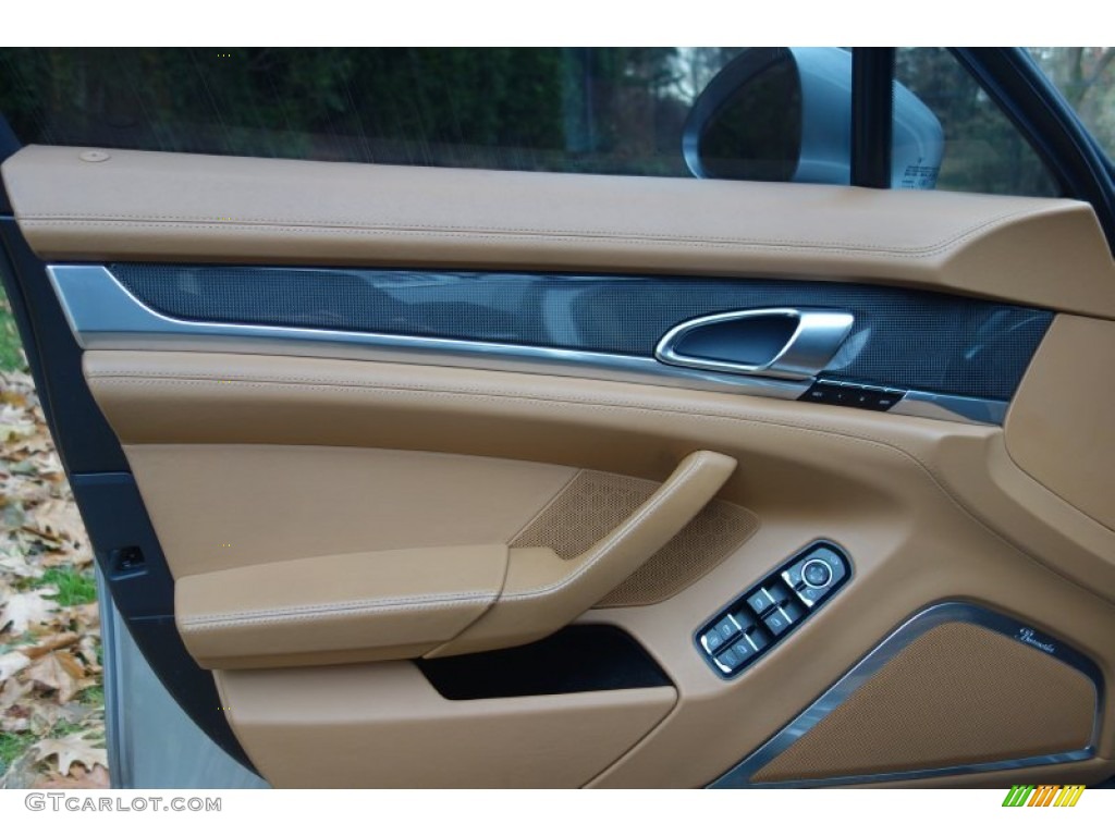 2010 Porsche Panamera Turbo Cognac/Cedar Natural Leather Door Panel Photo #99646768