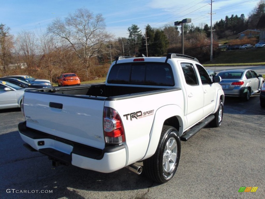 2015 Tacoma TRD Sport Double Cab 4x4 - Super White / Graphite photo #3