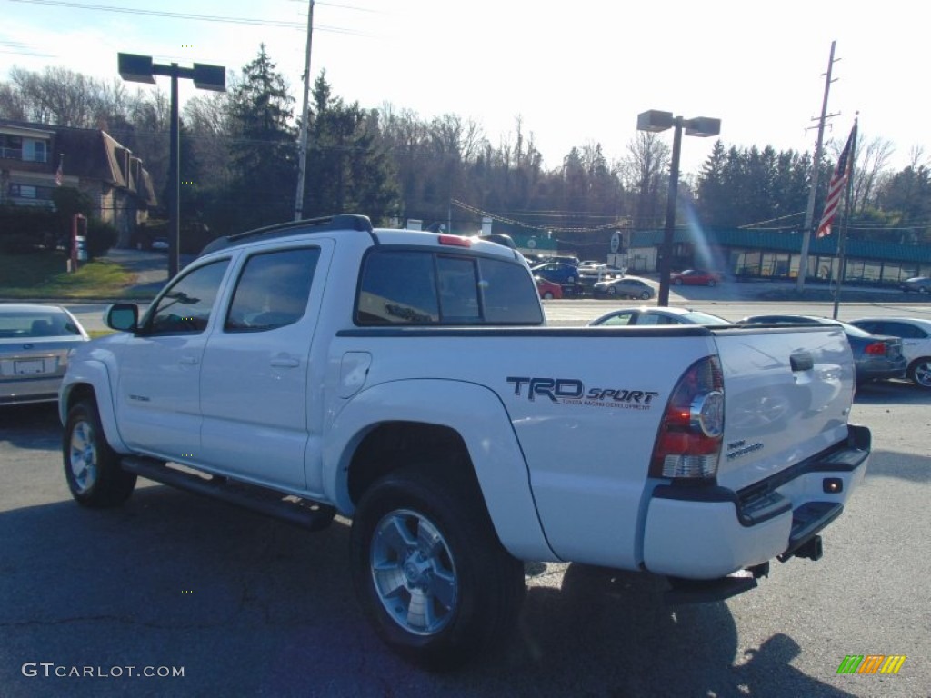 2015 Tacoma TRD Sport Double Cab 4x4 - Super White / Graphite photo #6