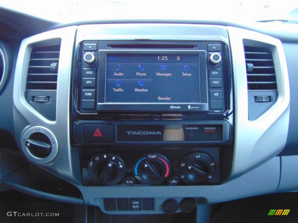 2015 Tacoma TRD Sport Double Cab 4x4 - Super White / Graphite photo #24